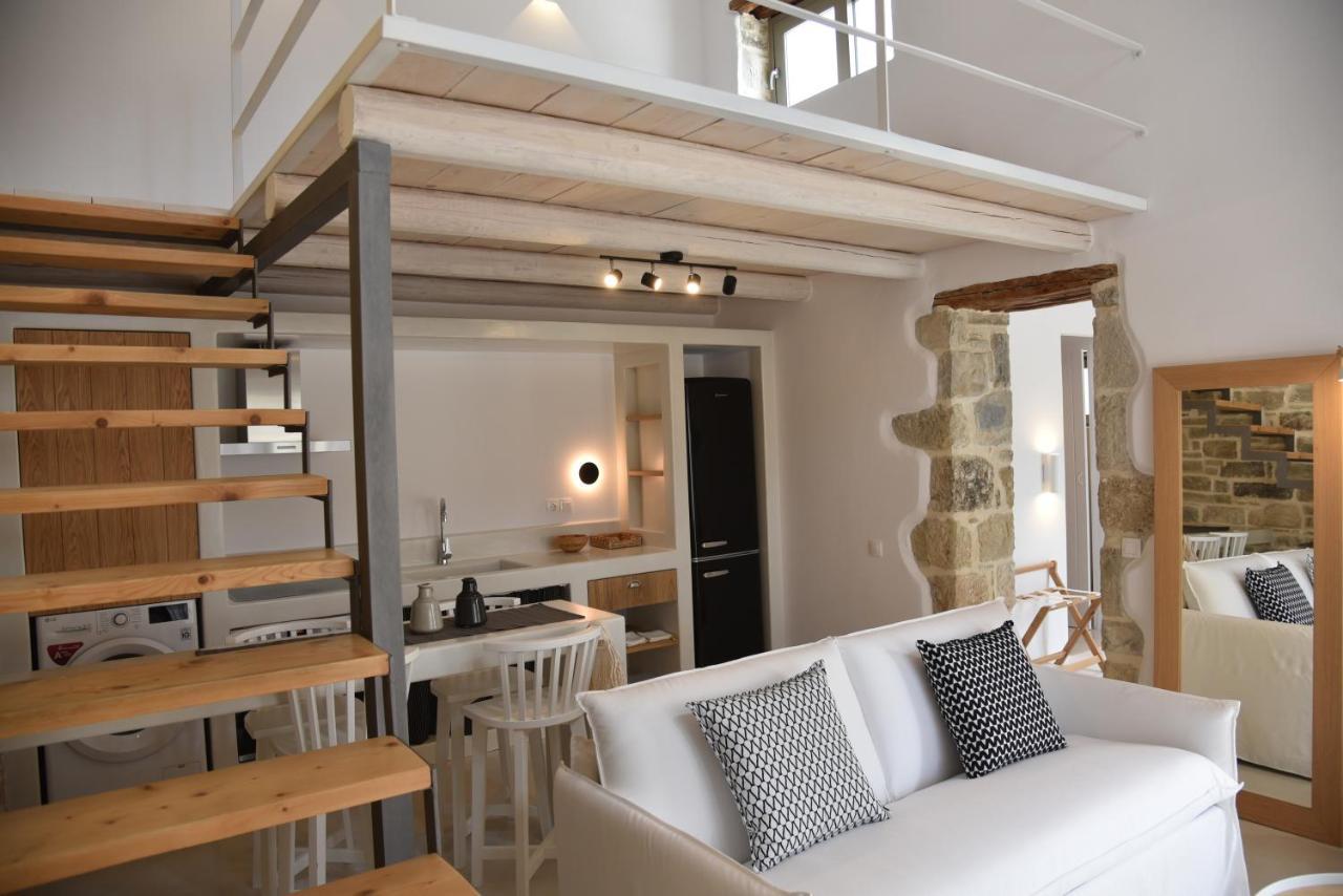 Laini Luxury Suites Pombia Bagian luar foto